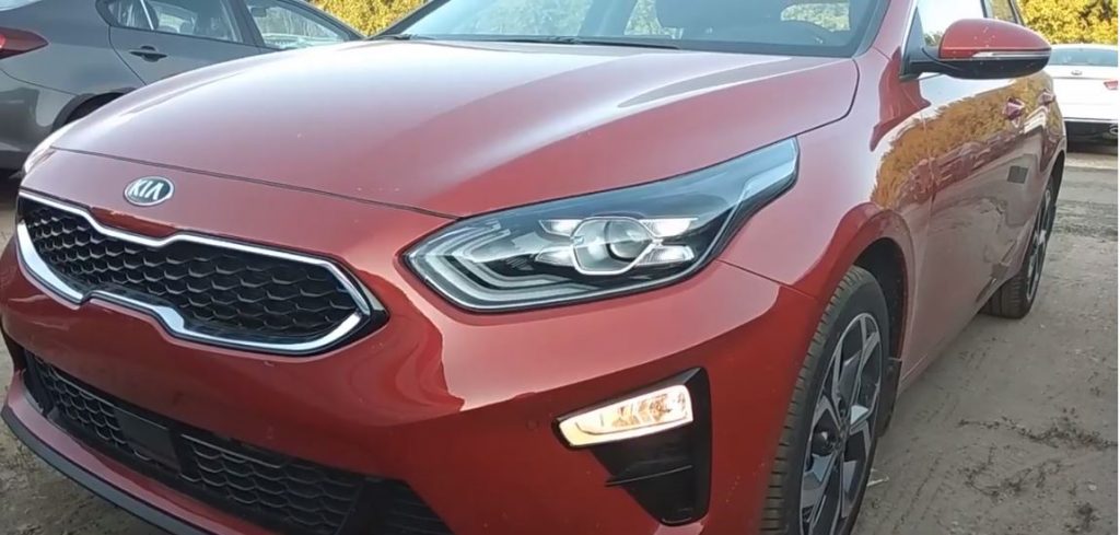 Продолжение обзора нового KIA CEED CD. Максимальная комплектация Premium+